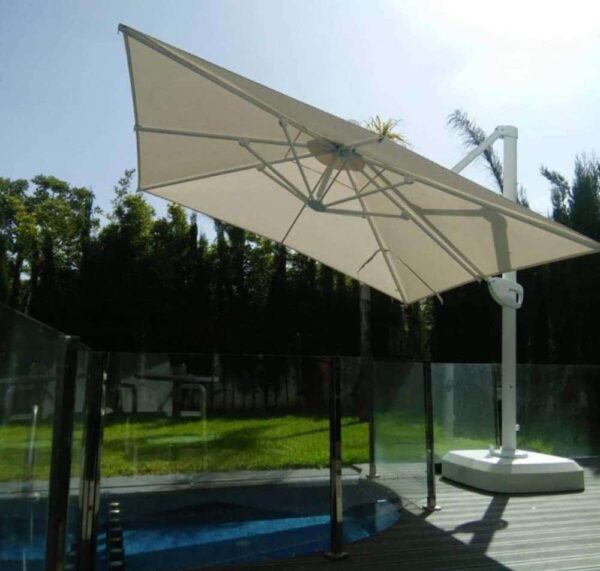 Tentes et parasols — vue 4